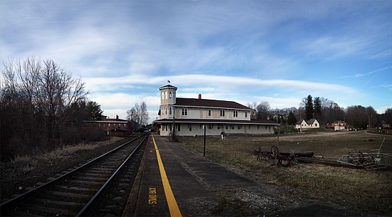 The rebirth of a train station: Canaan – I Ride The Harlem Line